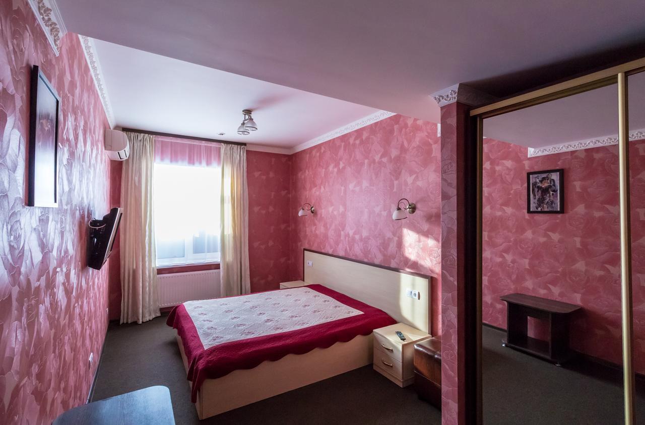 Hotel Т2 Kiev Exterior foto